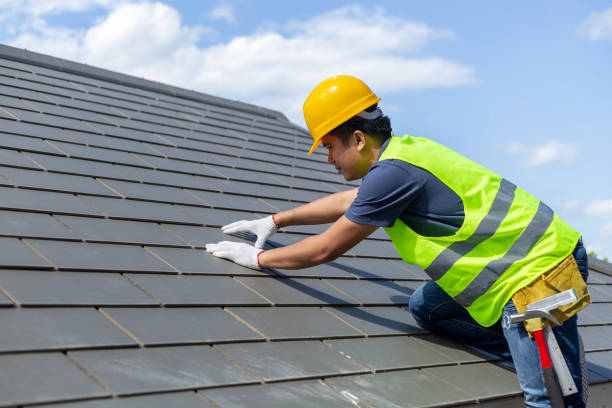 Best Residential Roofing Contractor  in Miamisburg, OH